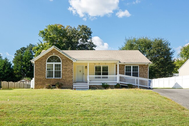 Photo - Recently Renovated 3 Bedroom Home in North...