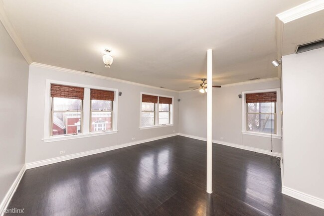 2 br, 1 bath Condo - 2021 N Leavitt St - 2 br, 1 bath Condo - 2021 N Leavitt St