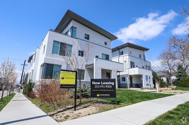 Building Photo - Townhomes at Cherry Creek North