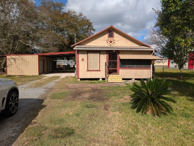 Building Photo - 510 W Bilbo Ave