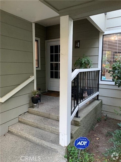Building Photo - 2455 St Helena Dr Unit 2 Rental