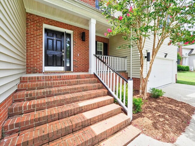 Photo - Room in House on New Parkside Dr