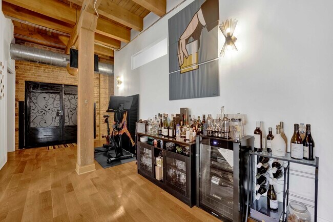 Photo - 935 W Randolph St Unit PH