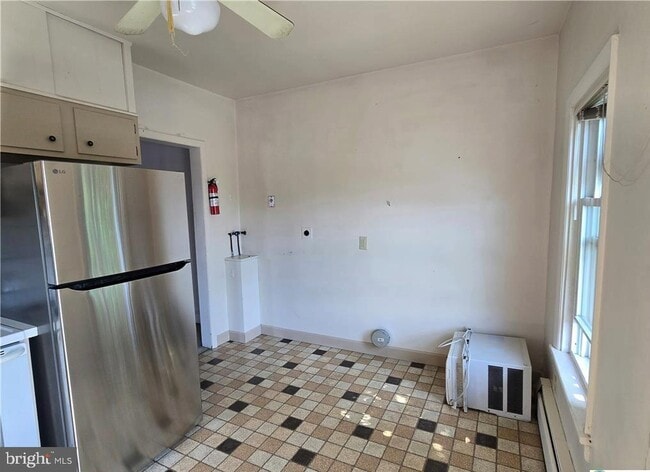 Photo - 632 Linden St