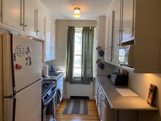 Photo - 339 Tappan St Unit 5