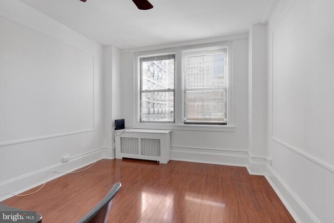 Photo - 1324 Locust St Unidad 509