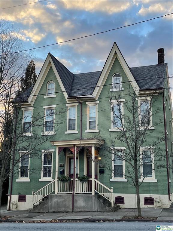 Building Photo - 417 Linden St