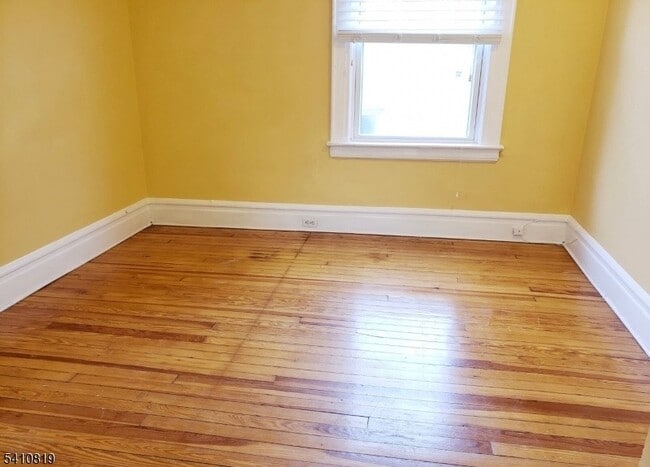 Photo - 821 Bloomfield Ave Unit 2