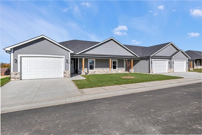 Photo - 73 Fulkerson Cir
