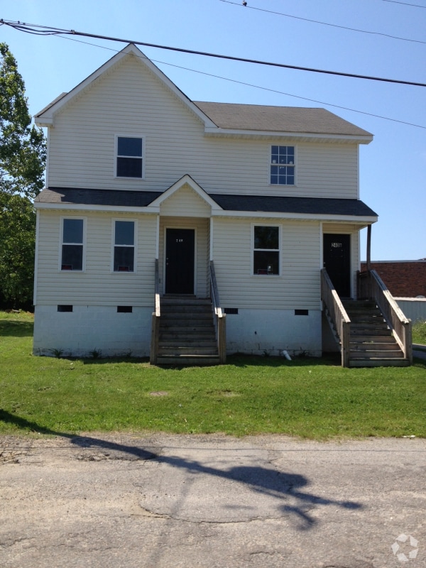 Building Photo - 240 Kentucky Ave Rental