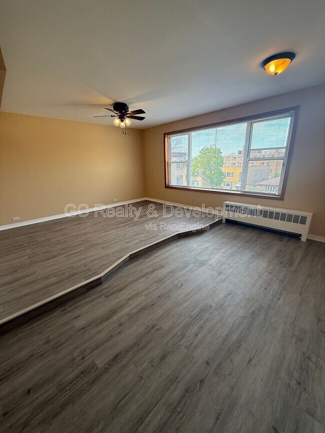 Photo - 2621 W Fitch Ave Unit Apt 3d