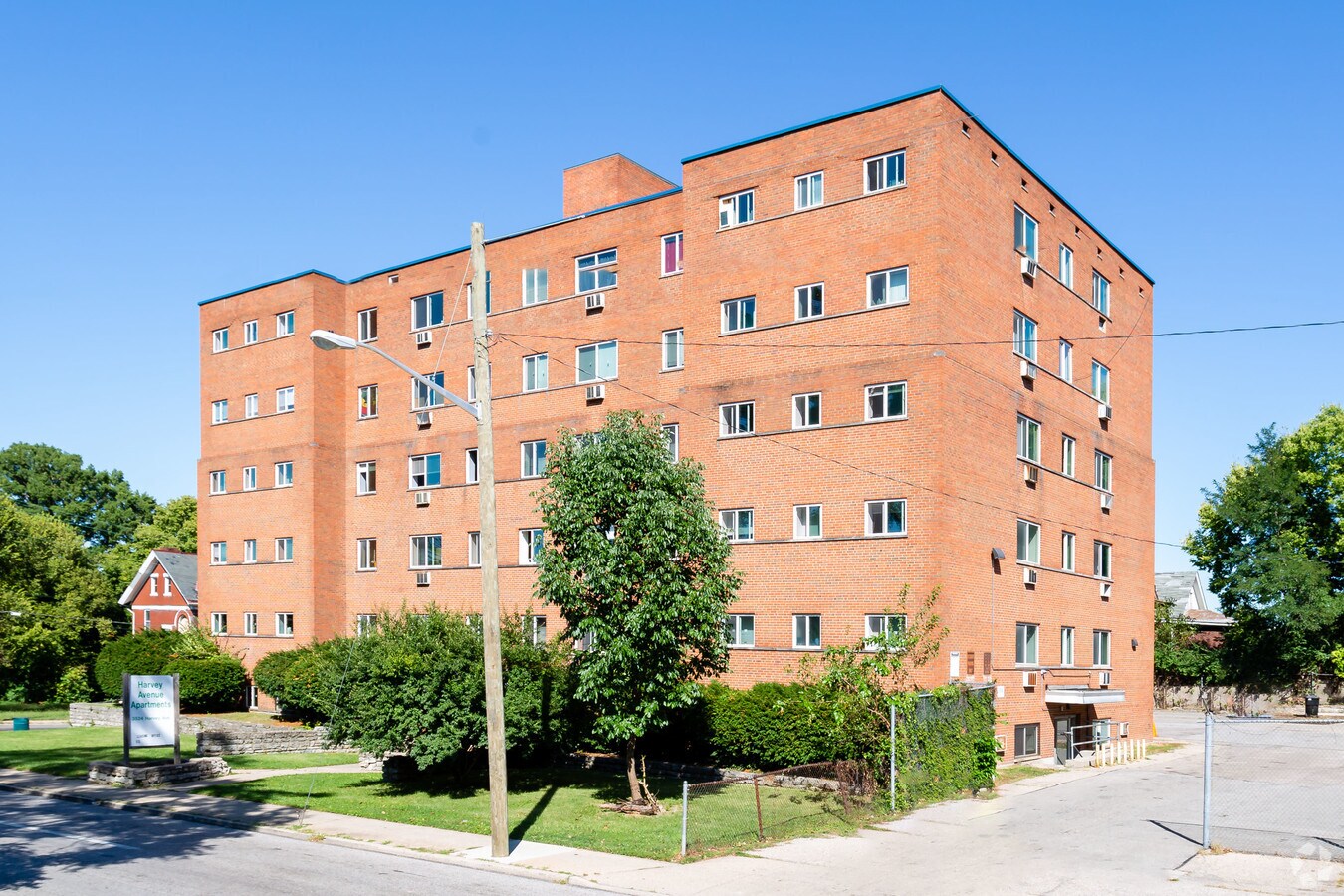Harvey Avenue Apartments - Harvey Avenue Apartments