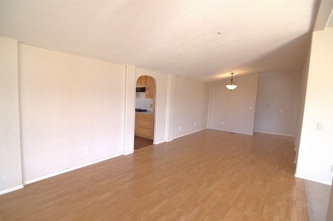 Photo - 35850 Via Famero Dr