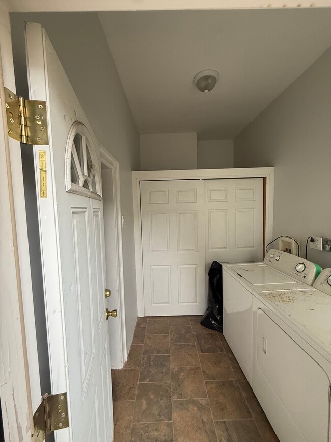 Photo - 5734 Walker St Unit 2nd Flr