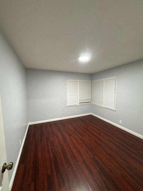 Photo - 1401 E Broadway