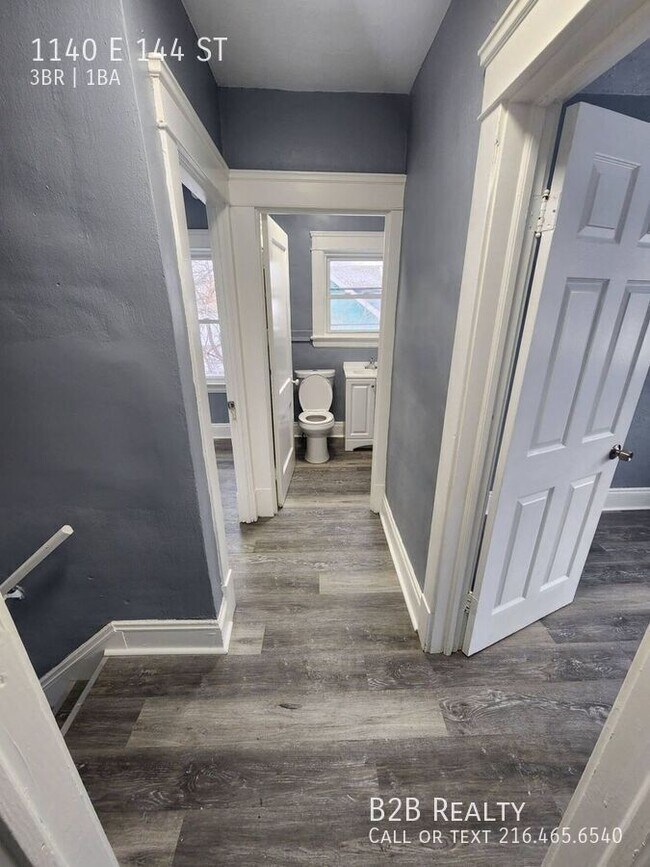 Photo - 1140 E 144th St