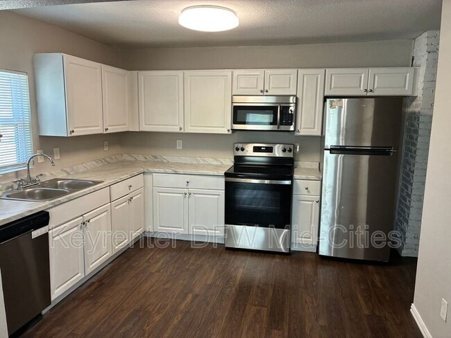 Photo - 2735 Purington Ave Unit 202