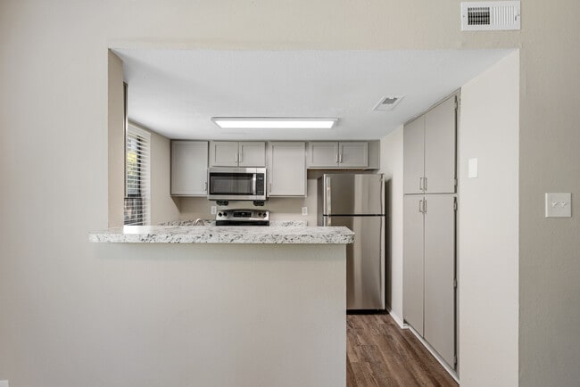 Photo - The Ellington at Kirby