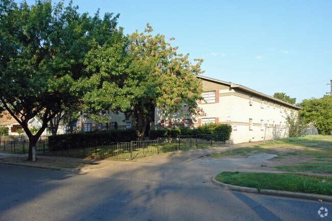 The Tara House Apartments - The Tara House Apartments