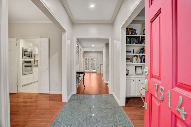 Photo - 7514 Olympia Dr