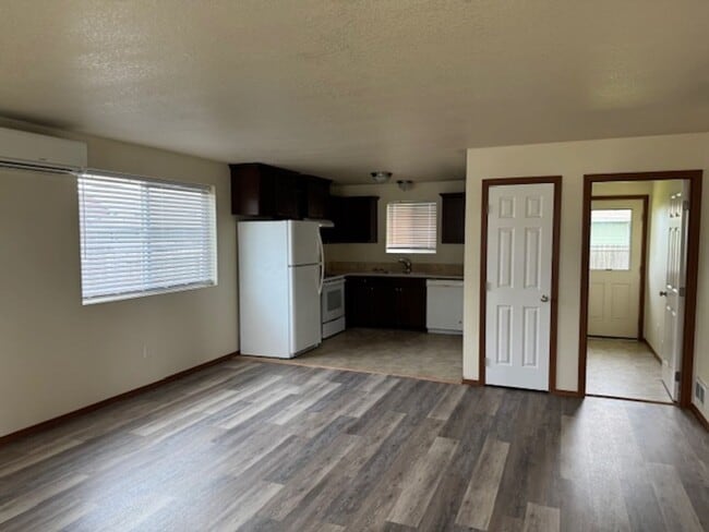 Photo - 3524 Britt Ave