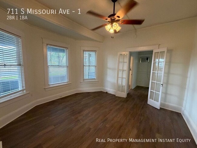 Photo - 711 S Missouri Ave Unit 1