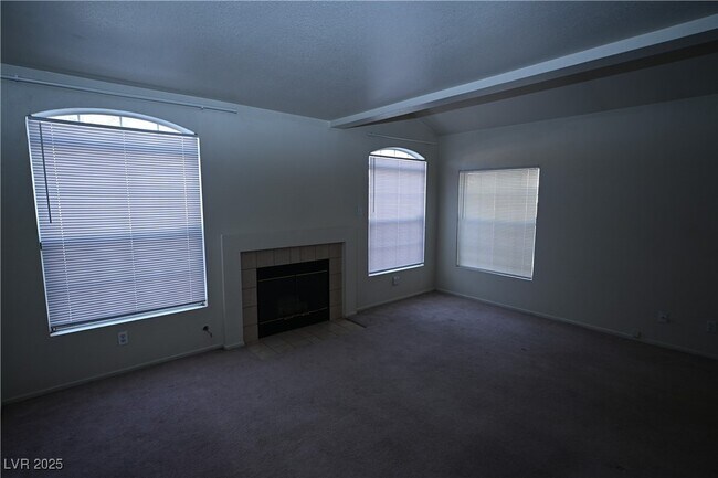 Photo - 8465 Blue Island Ave