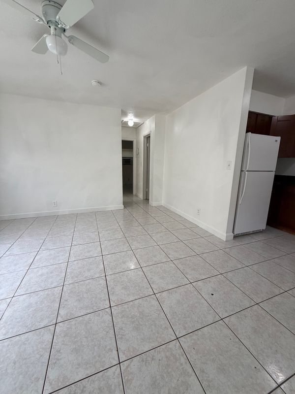 Photo - 5211 NW 17th Ct