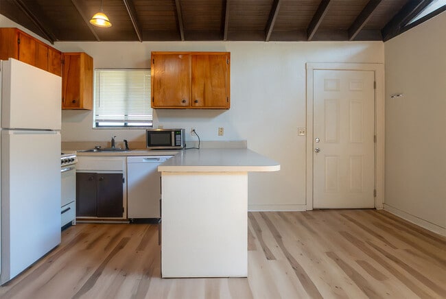 Photo - 1327 Linda Ann Dr