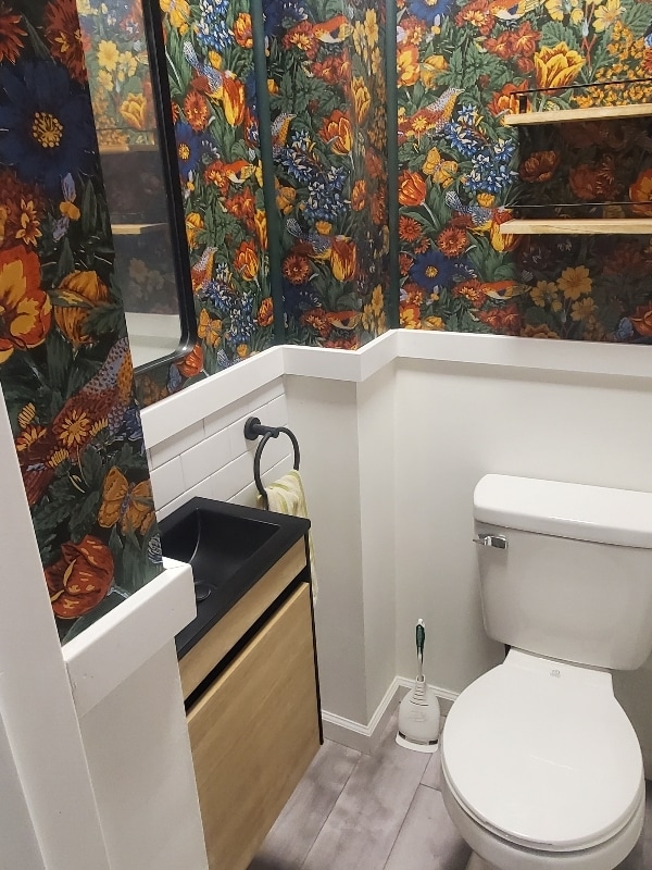 Photo - 541 Watkins St