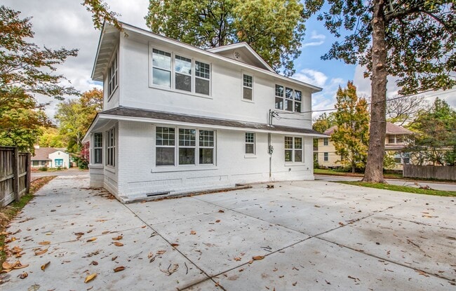 Photo - Elegant Midtown Memphis Single-Family Home...