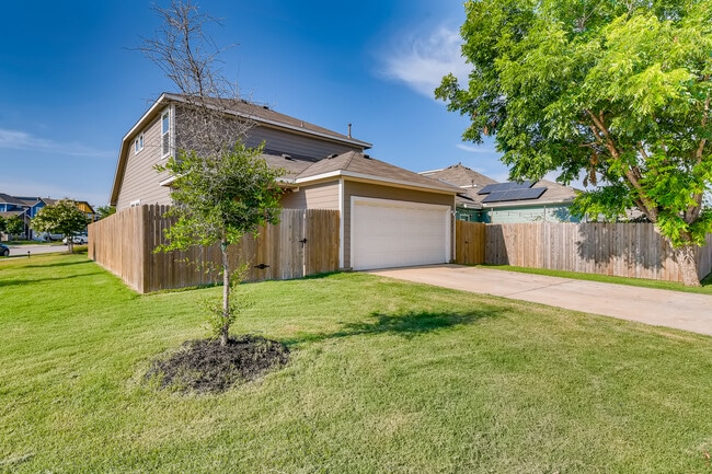 Photo - 1623 Caballo Blanco Rd