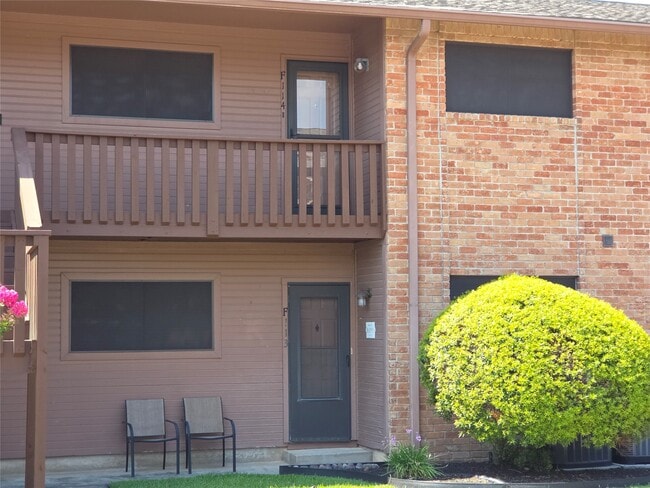 Photo - 801 River Rd Unidad 114F