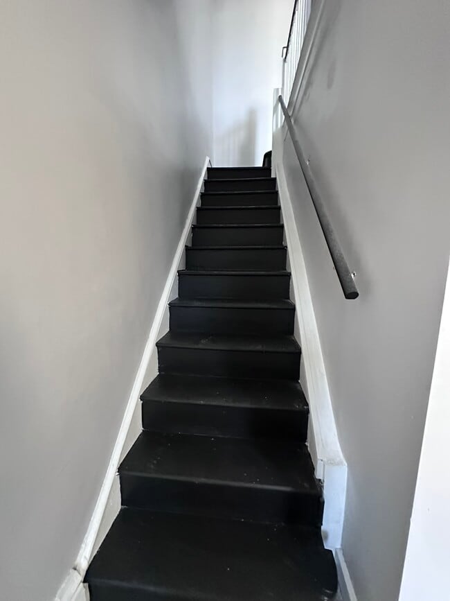 Photo - 2647 S 68th St