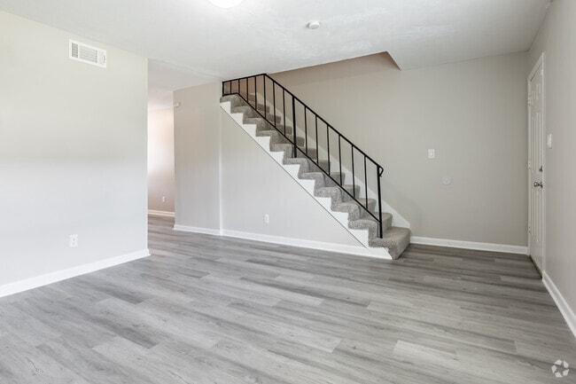 2BR, 1.5BA - 1069SF