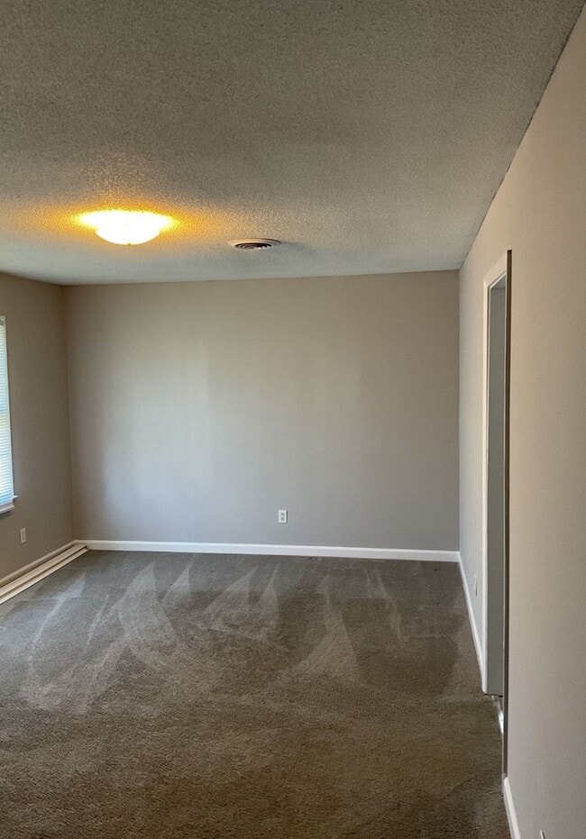 Photo - Available Now!! Walking Distance to Downtown Bessemer City