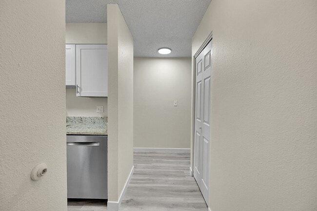 Photo - $1,850, 2-bed, 1 bath, located in Centennial Unidad Apt 108