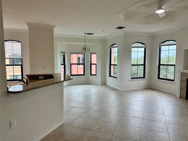 Photo - 2733 Via Cipriani Unidad 830B