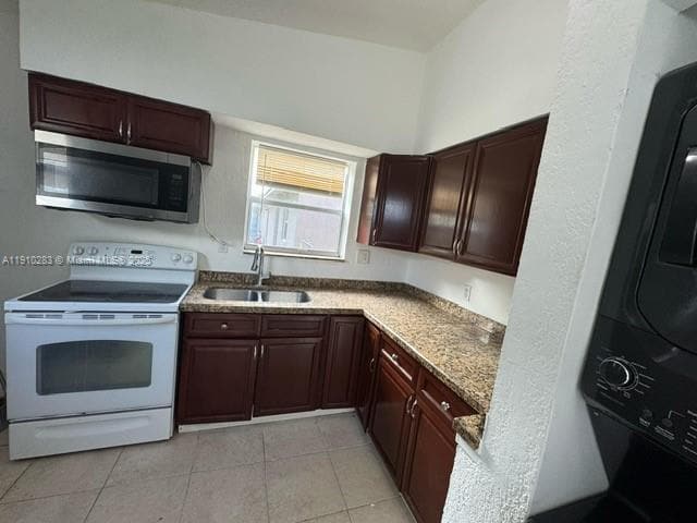 Photo - 4630 SW 18th St