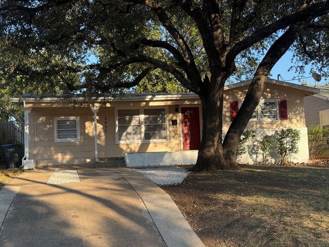 Photo - 2 bedroom 2 bathroom house 76116