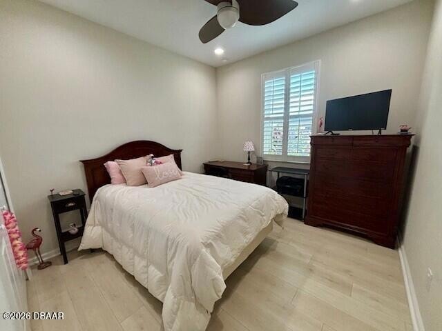 Photo - 301 Low Tide Ln