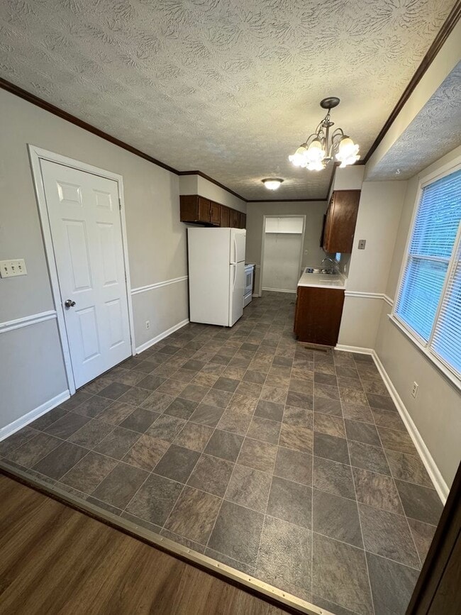 Photo - 1215 Wildoak Dr