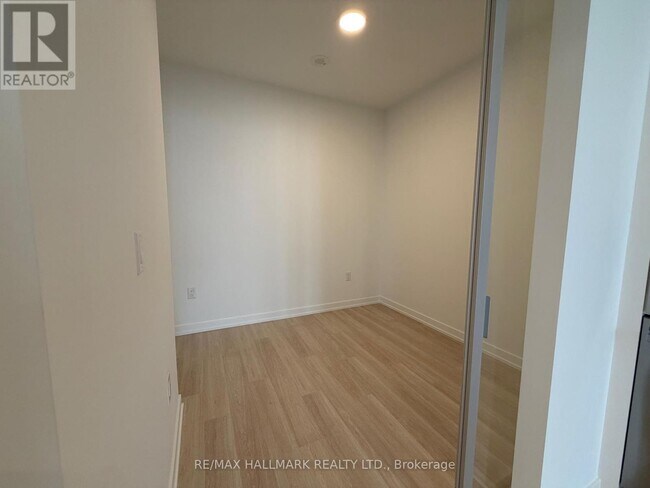 Photo - 9763 Markham Rd Unité A2306