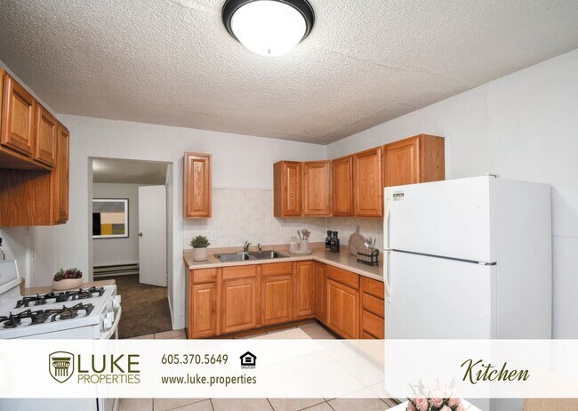 Photo - 105 S Lyndale Ave