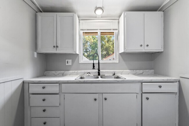 Photo - Affordable Comfort in Independence — 1-Bed...