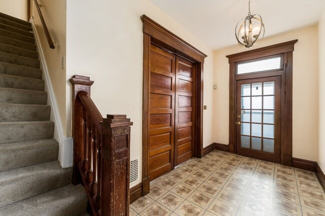 Photo - 277 S Champion Ave