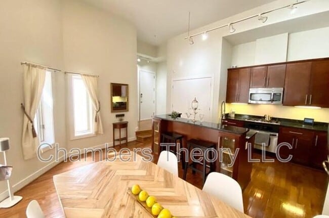Photo - 2357 Champlain St NW Unit 102