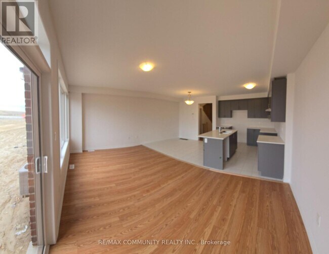 Photo - 751 Carpenter Trl