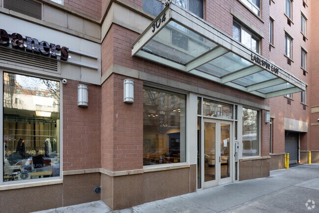 Entrance - Larkspur Plaza