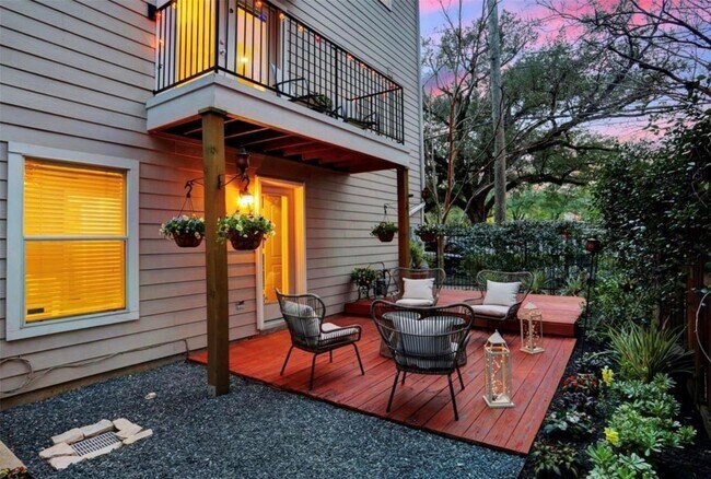 Photo - 1015 Eberhard St